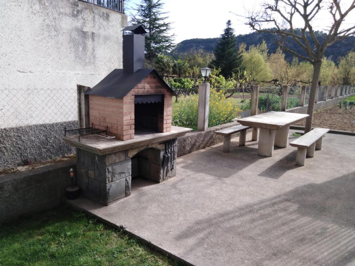 Apartamento Rural Casa Paco Con Jacuzzi Exterior Y Barbacoa Aínsa Exteriér fotografie